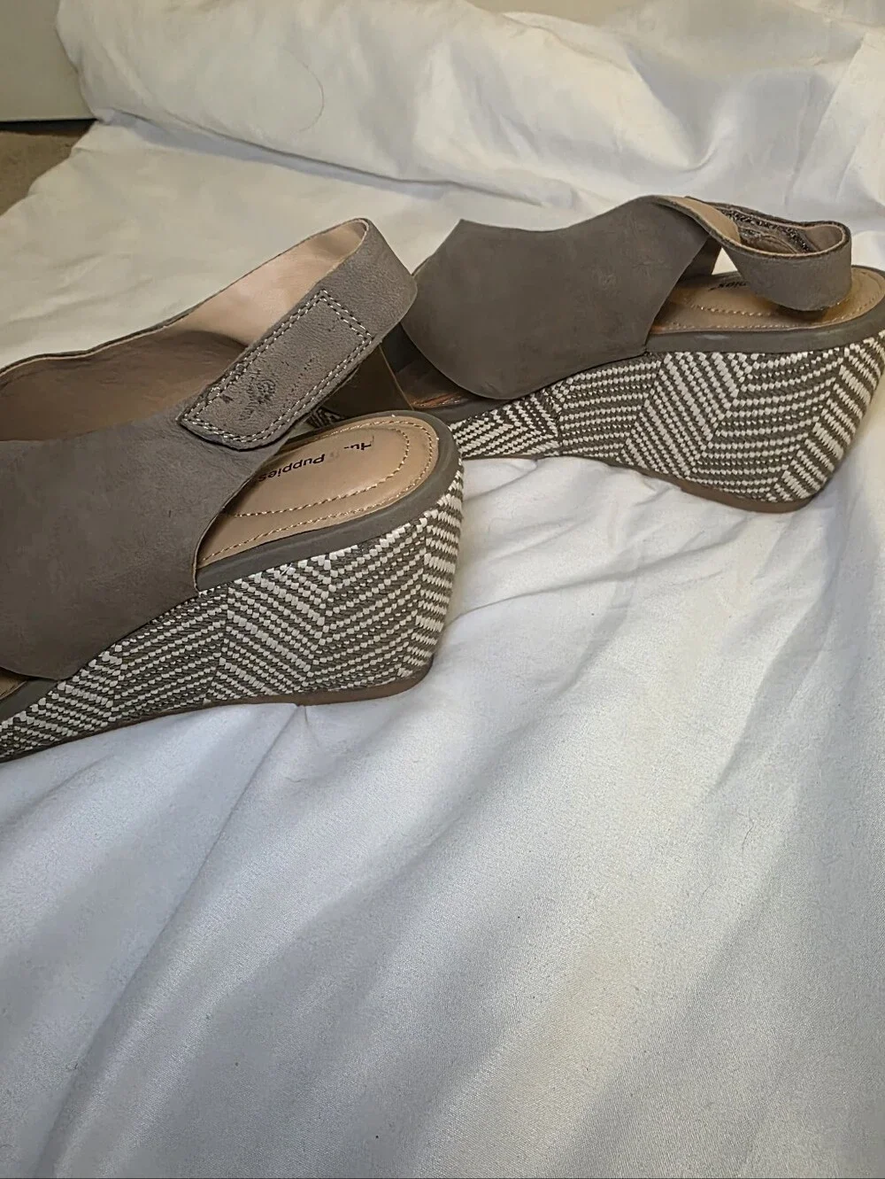Hush Puppies Khaki Woven Chevron Wedge Sandals Size 9.5